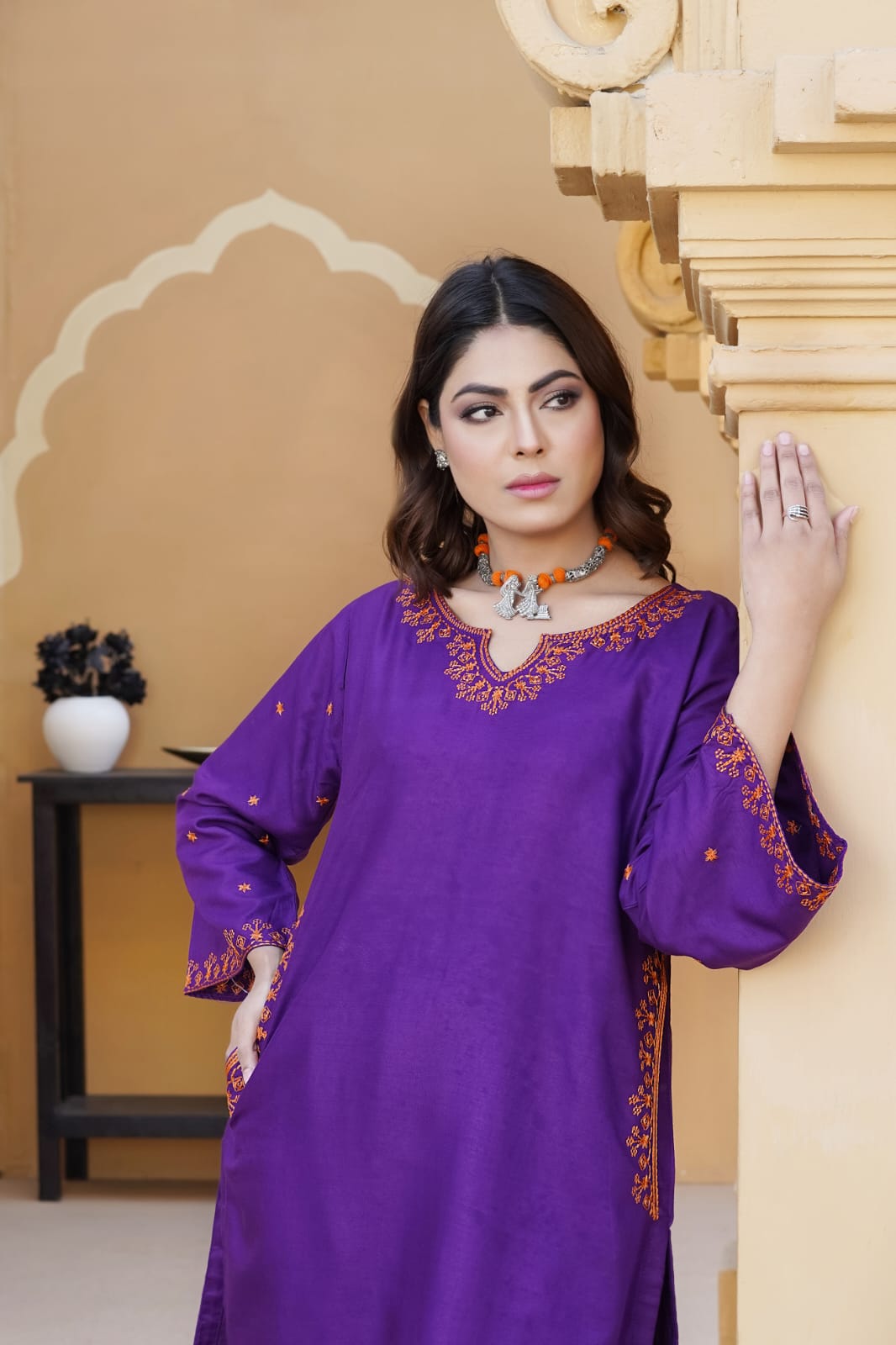 AFREEN POCKET EMB